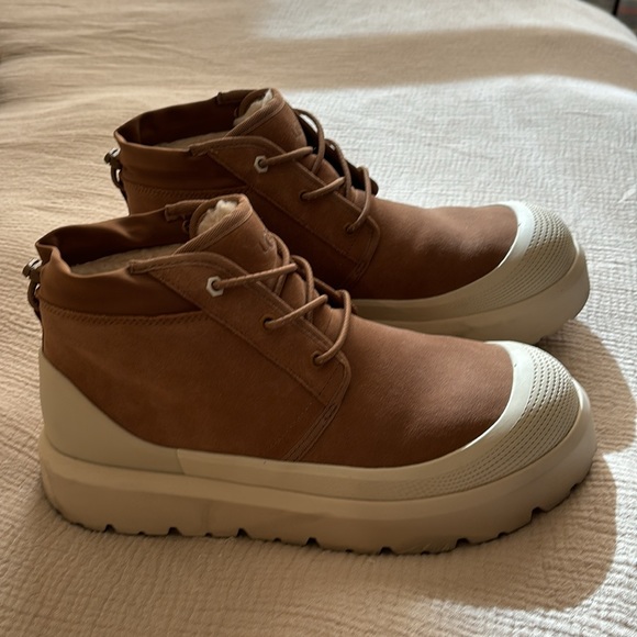 Ugg Boots for Outdoors - Picture 2 of 2